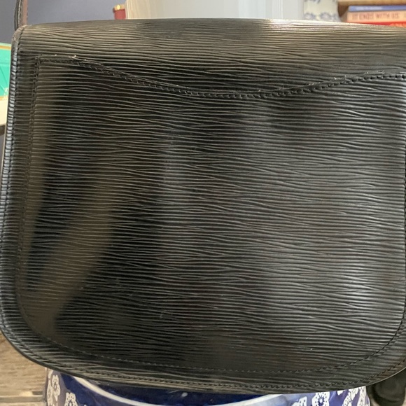 Louis Vuitton Saint Cloud Leather Crossbody - Picture 7 of 9